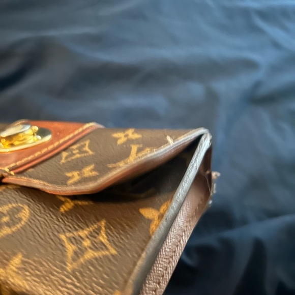 COPY - Authentic Louis Vuitton wallet - Picture 9 of 9